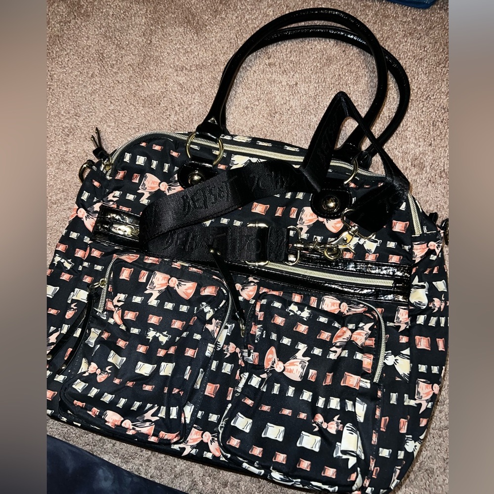 BETSEY JOHNSON bow print bag